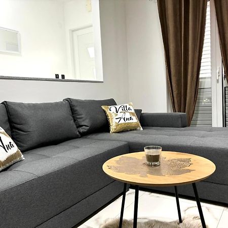 Villa Ana Kaštel Sućurac Екстериор снимка