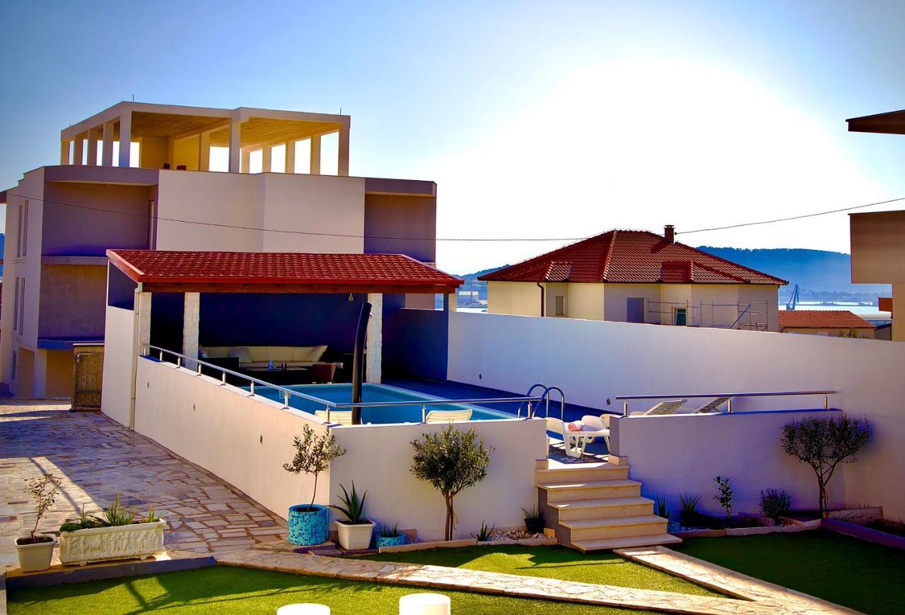 Villa Ana Kaštel Sućurac Екстериор снимка