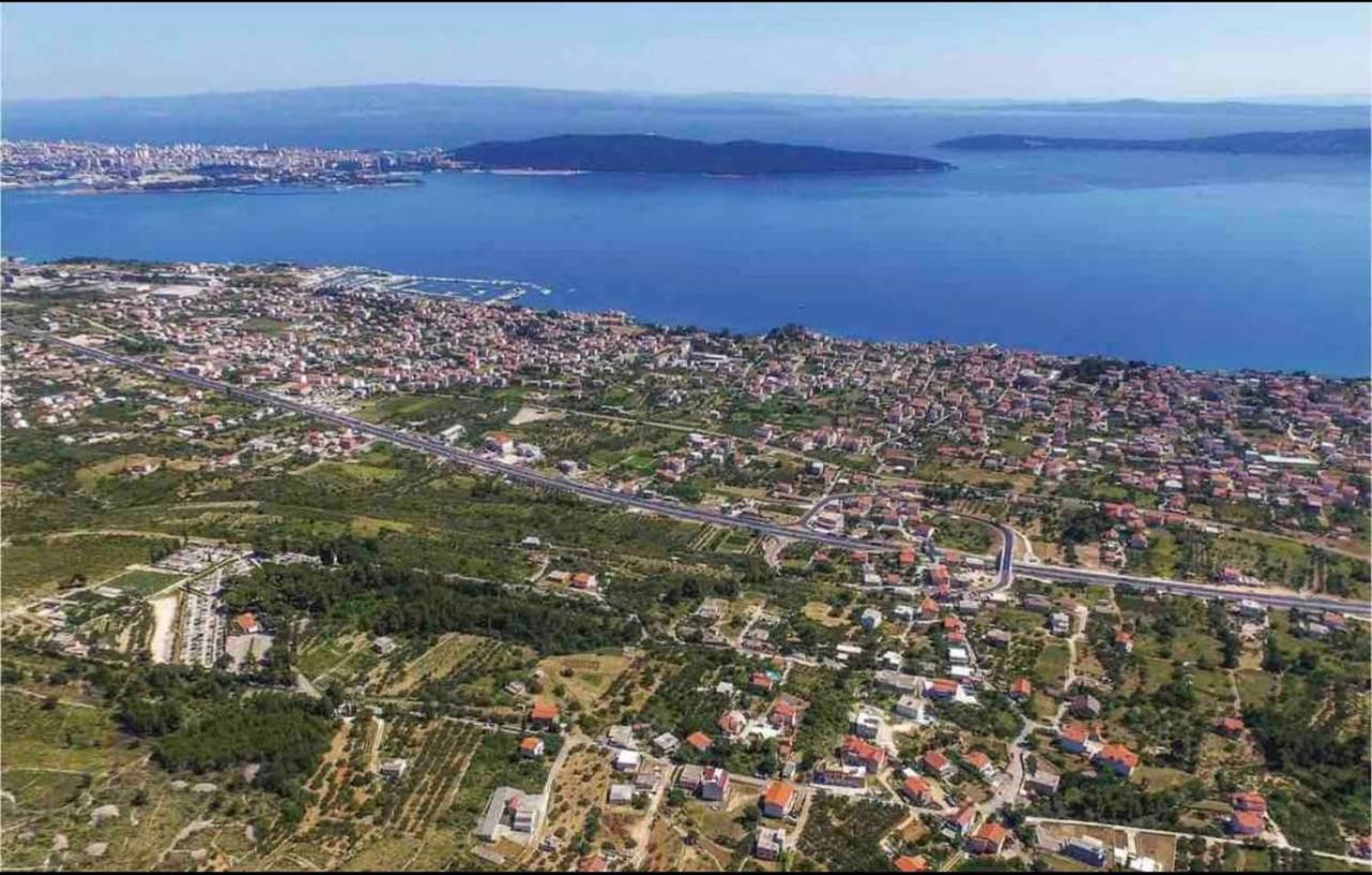 Villa Ana Kaštel Sućurac Екстериор снимка