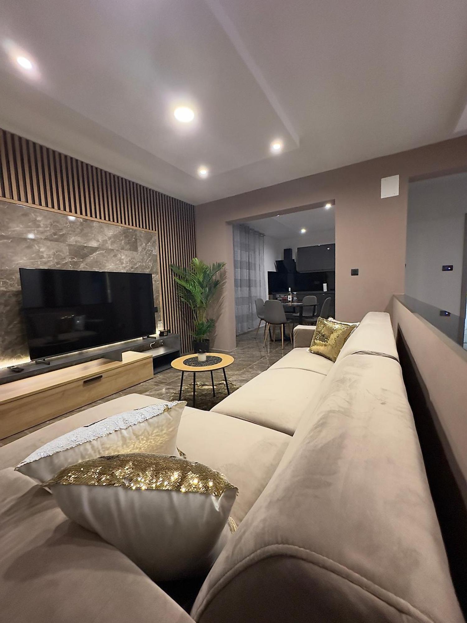 Villa Ana Kaštel Sućurac Екстериор снимка