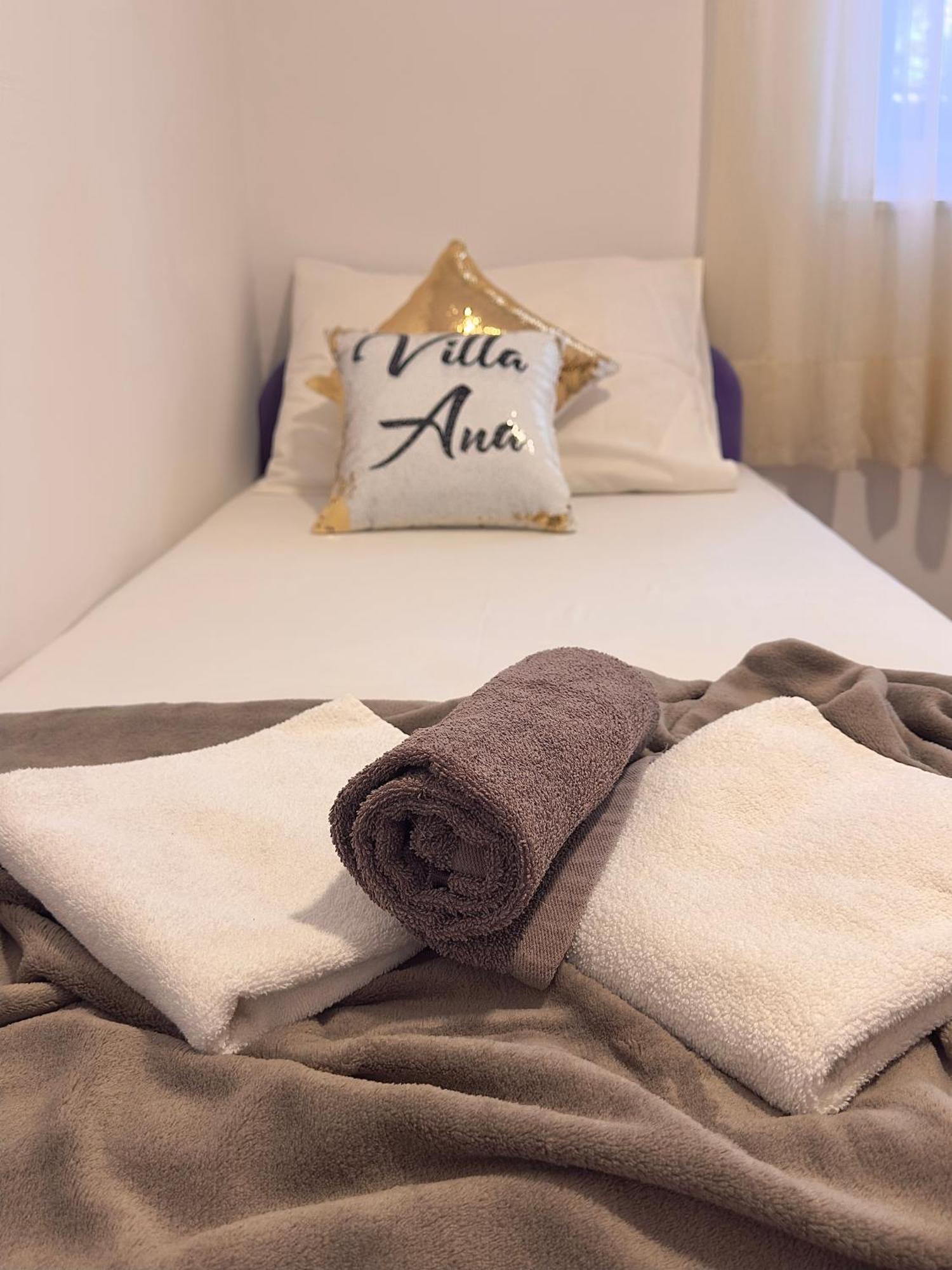 Villa Ana Kaštel Sućurac Екстериор снимка