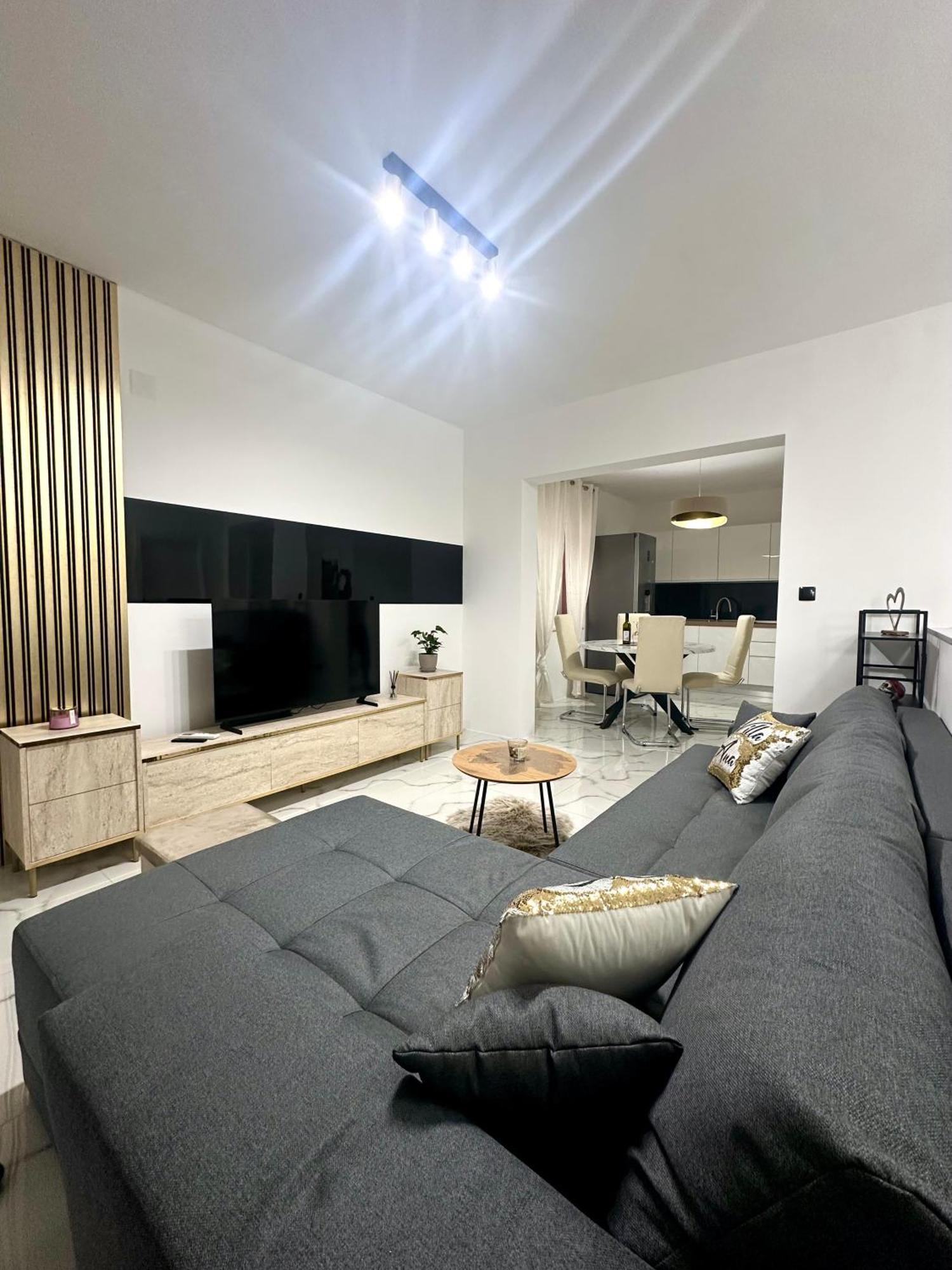 Villa Ana Kaštel Sućurac Екстериор снимка