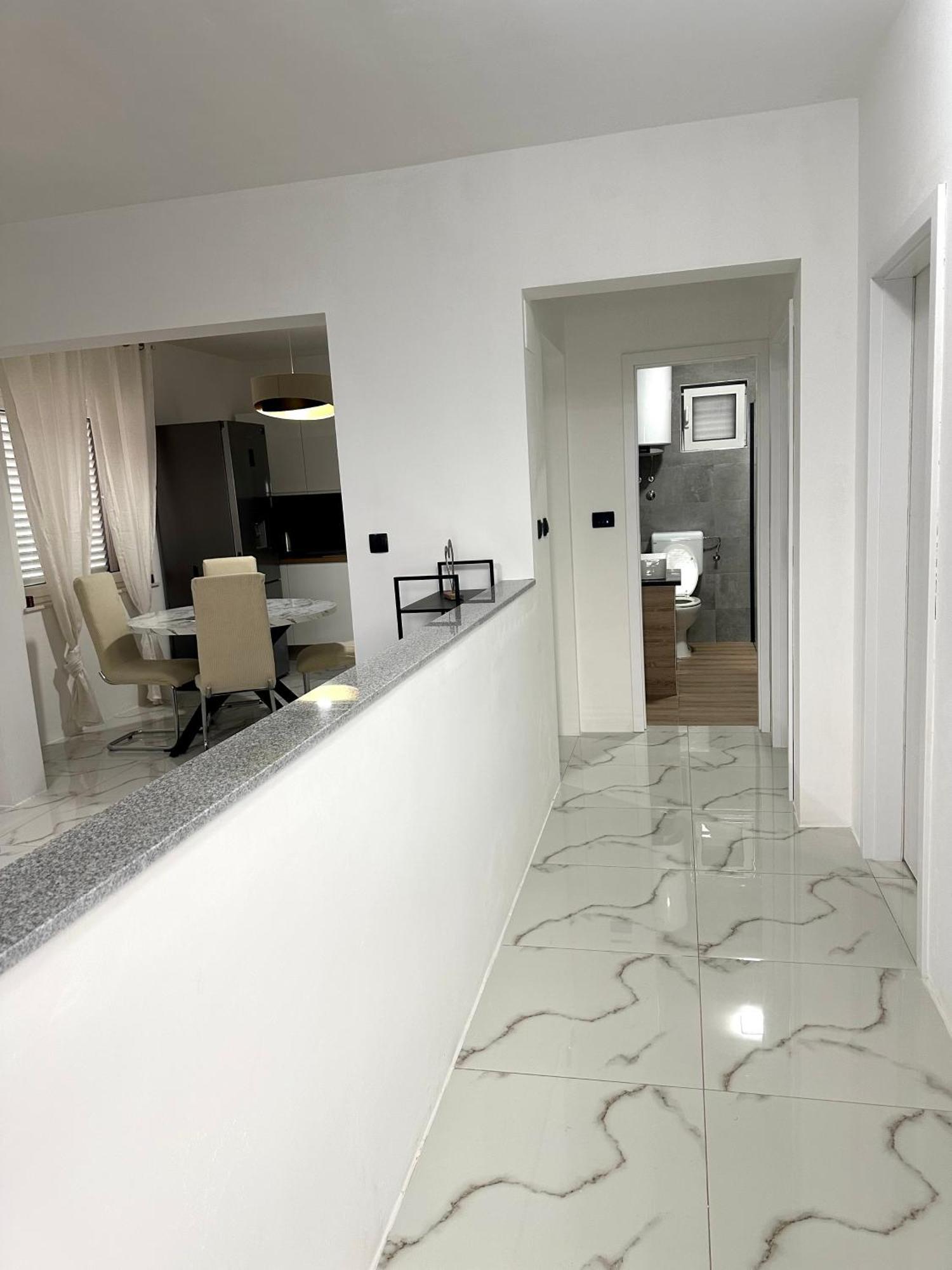 Villa Ana Kaštel Sućurac Екстериор снимка